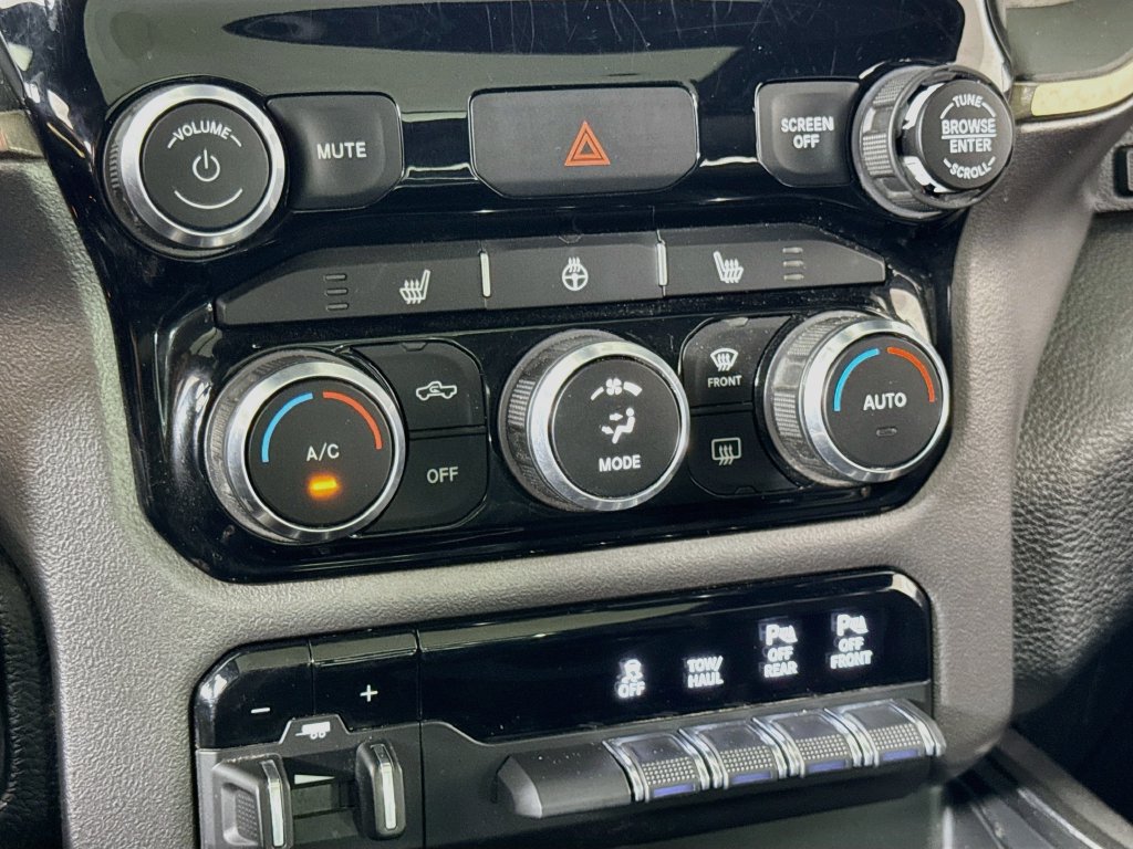 Used 2020 RAM 1500 Rebel w/ Level 2 Equipment Group AWD/4WD image 19