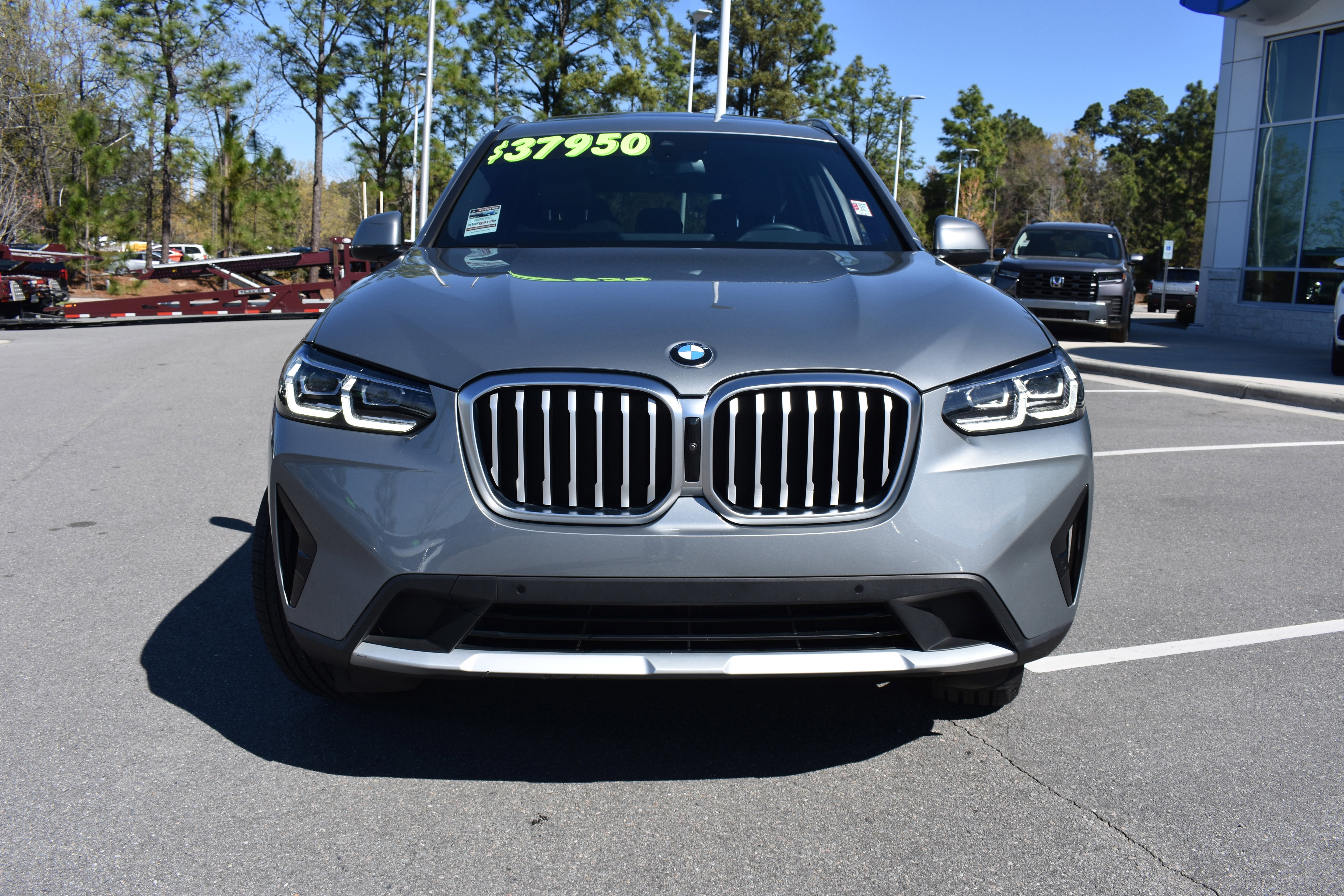 Used 2024 BMW X3 sDrive30i w/ Premium Package w/ZPA image 4