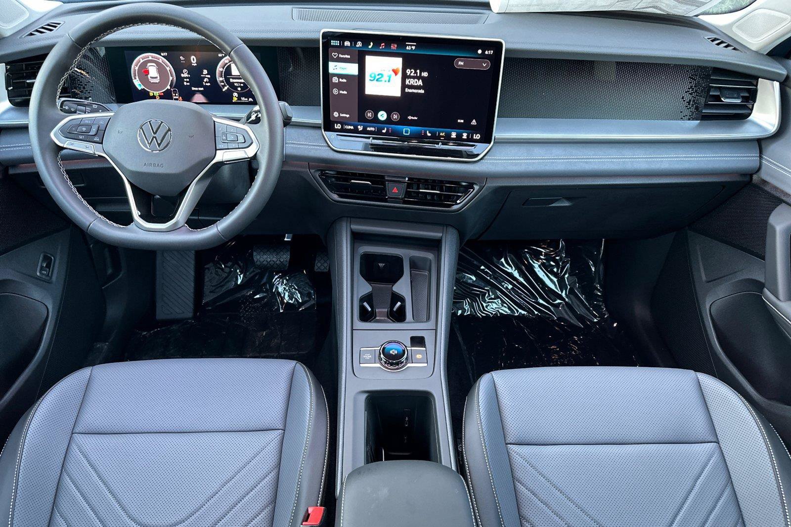 New 2026 Volkswagen Tiguan SE AWD/4WD image 12