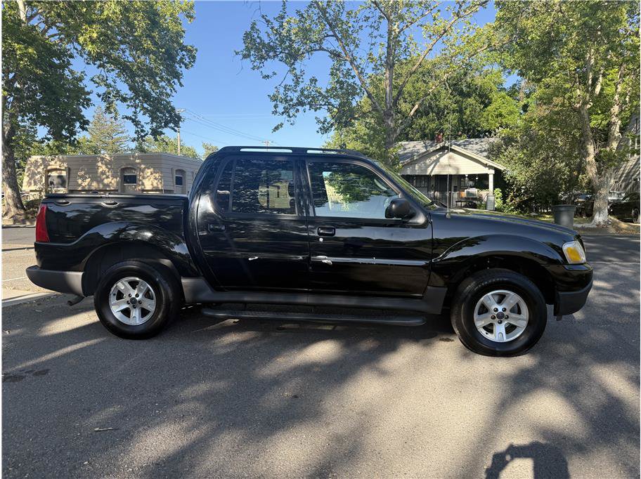 Used 2005 Ford Explorer Sport Trac XLT AWD/4WD image 8