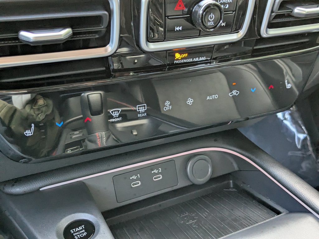 New 2026 Nissan Sentra SR w/ SR Premium Package FWD image 21
