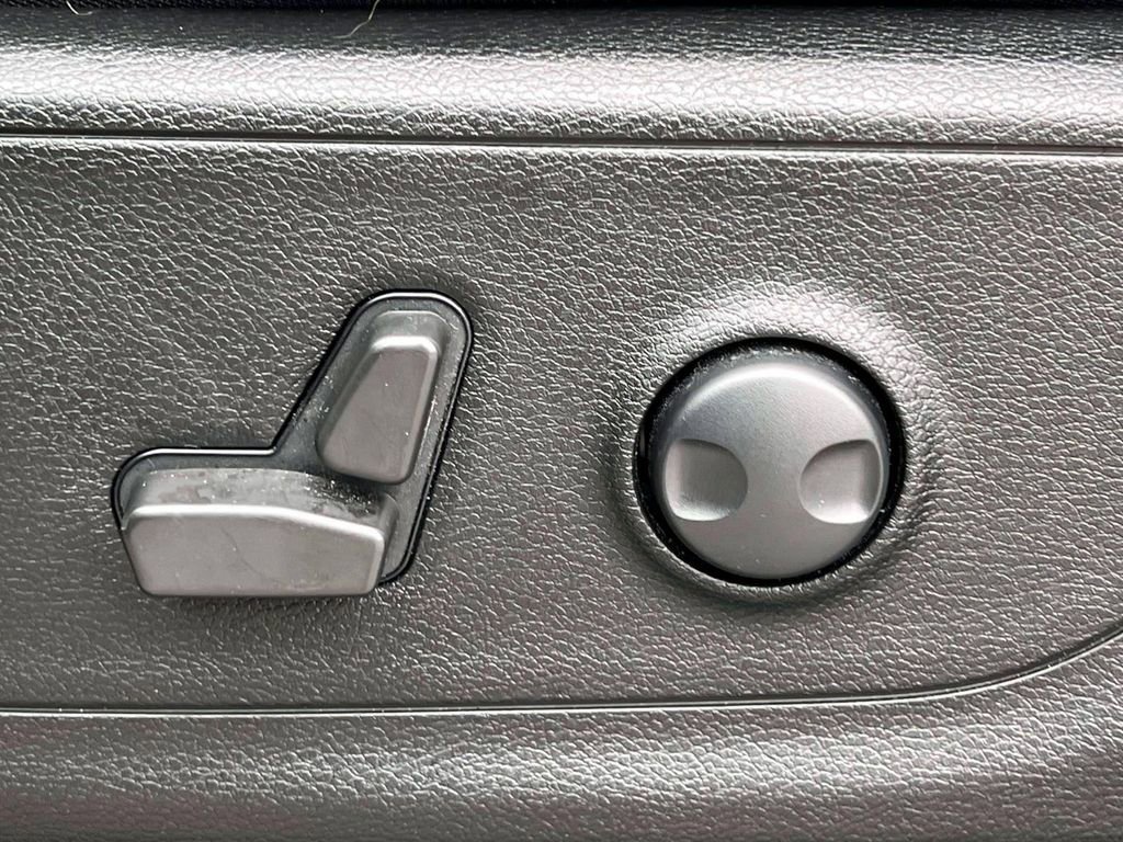 Certified 2023 RAM 1500 Big Horn image 19