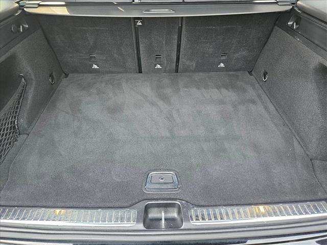Used 2022 Mercedes-Benz GLC 300 image 6