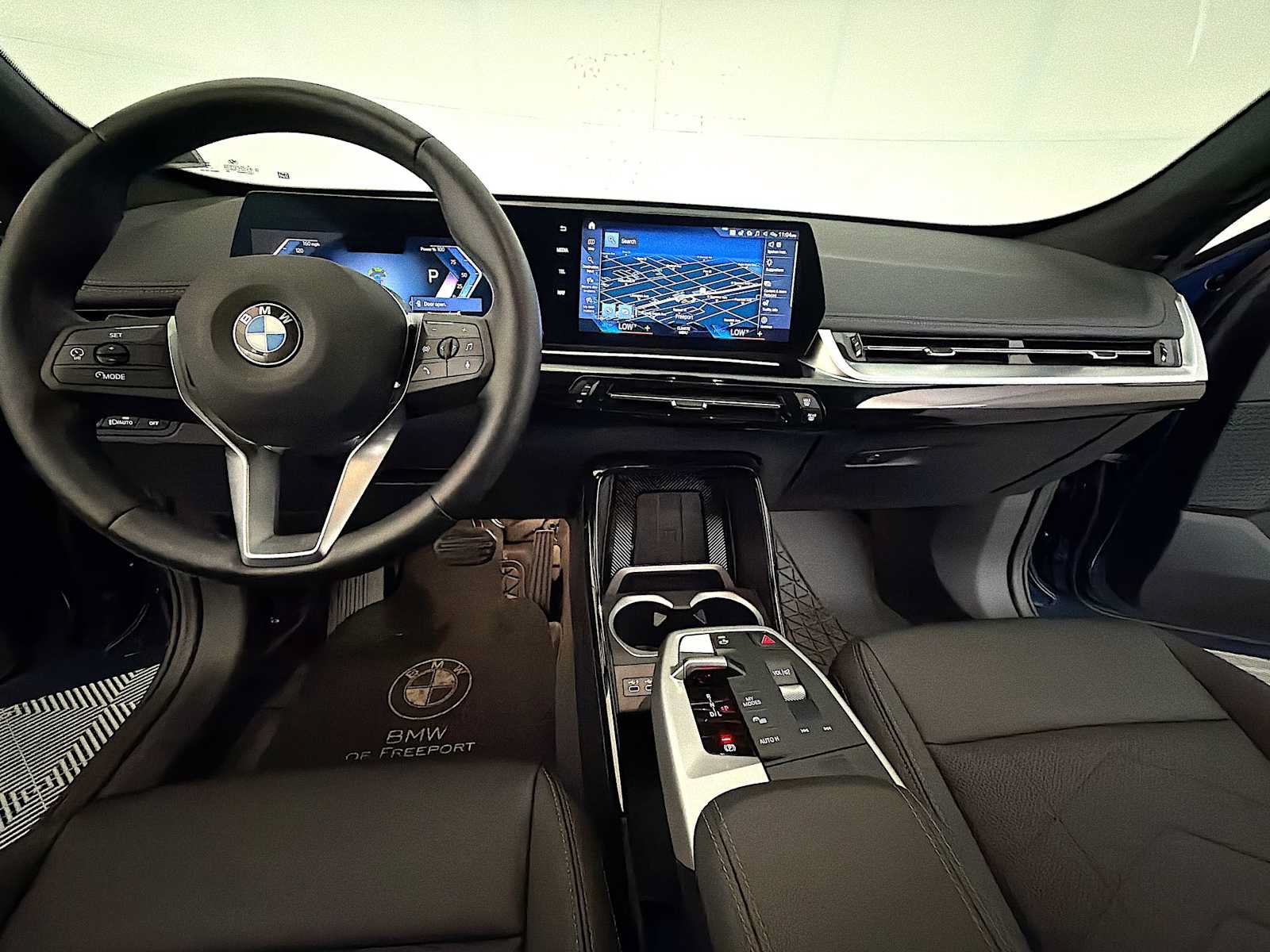 Used 2023 BMW X1 xDrive28i w/ Convenience Package AWD/4WD image 16