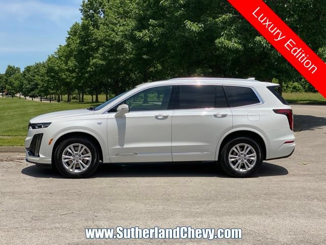 Used 2024 Cadillac XT6 Luxury w/ LPO, Floor Liner Package FWD image 4