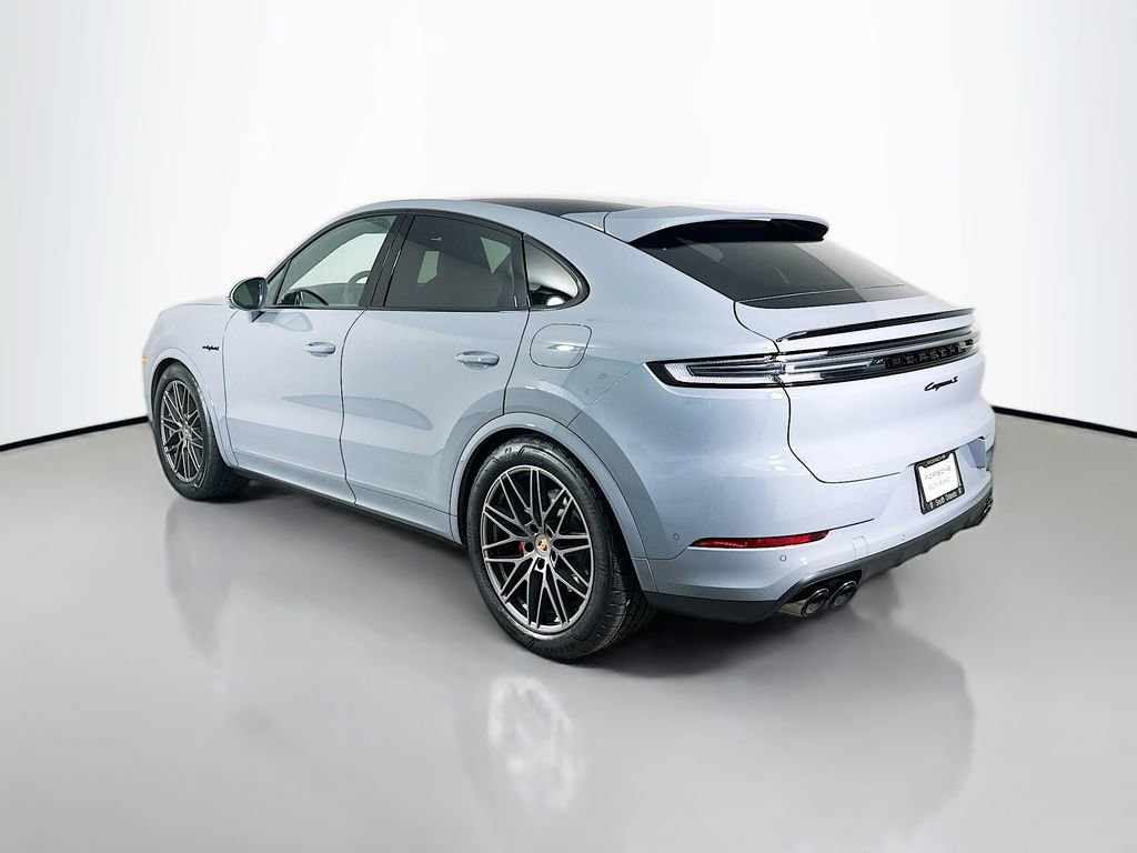 Certified 2026 Porsche Cayenne S image 3