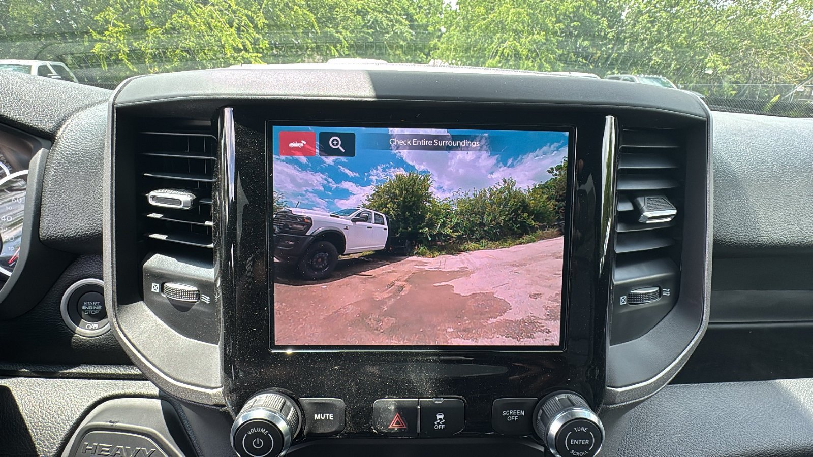 New 2026 RAM 4500 Tradesman AWD/4WD image 18