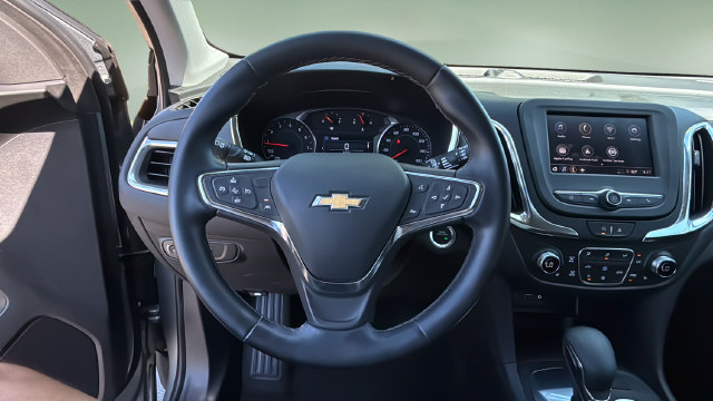 Used 2024 Chevrolet Equinox LT FWD image 13