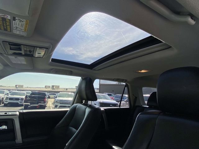 Used 2014 Toyota 4Runner Limited image 18