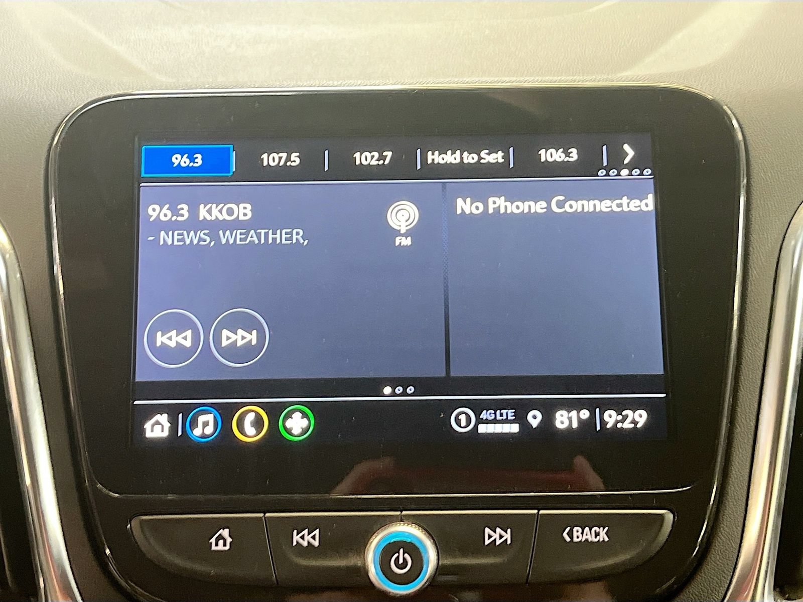 Used 2024 Chevrolet Equinox Premier AWD/4WD image 14