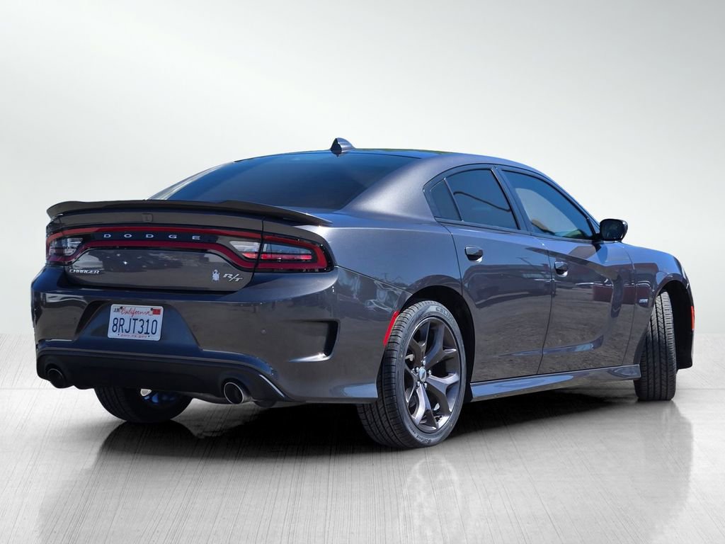 Used 2019 Dodge Charger R/T w/ Navigation & Travel Group image 4