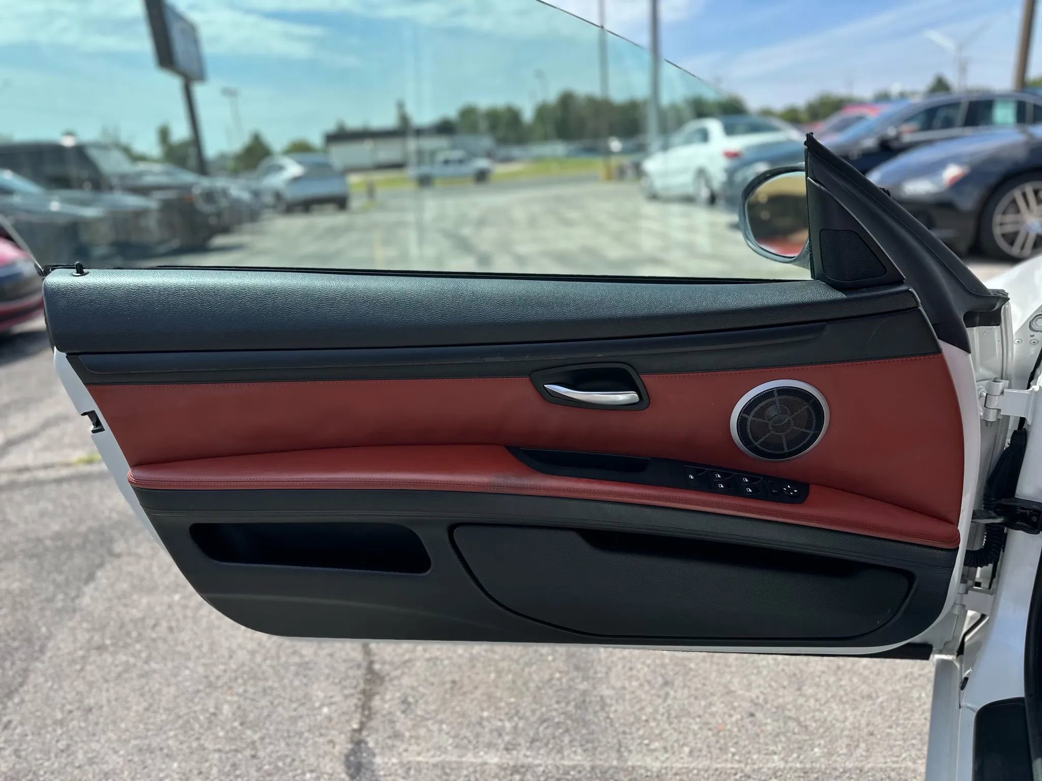 Used 2012 BMW M3 Convertible image 33