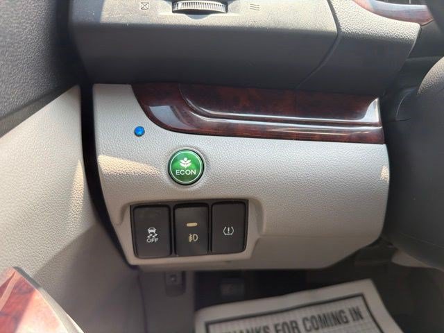 Used 2014 Honda CR-V LX image 27