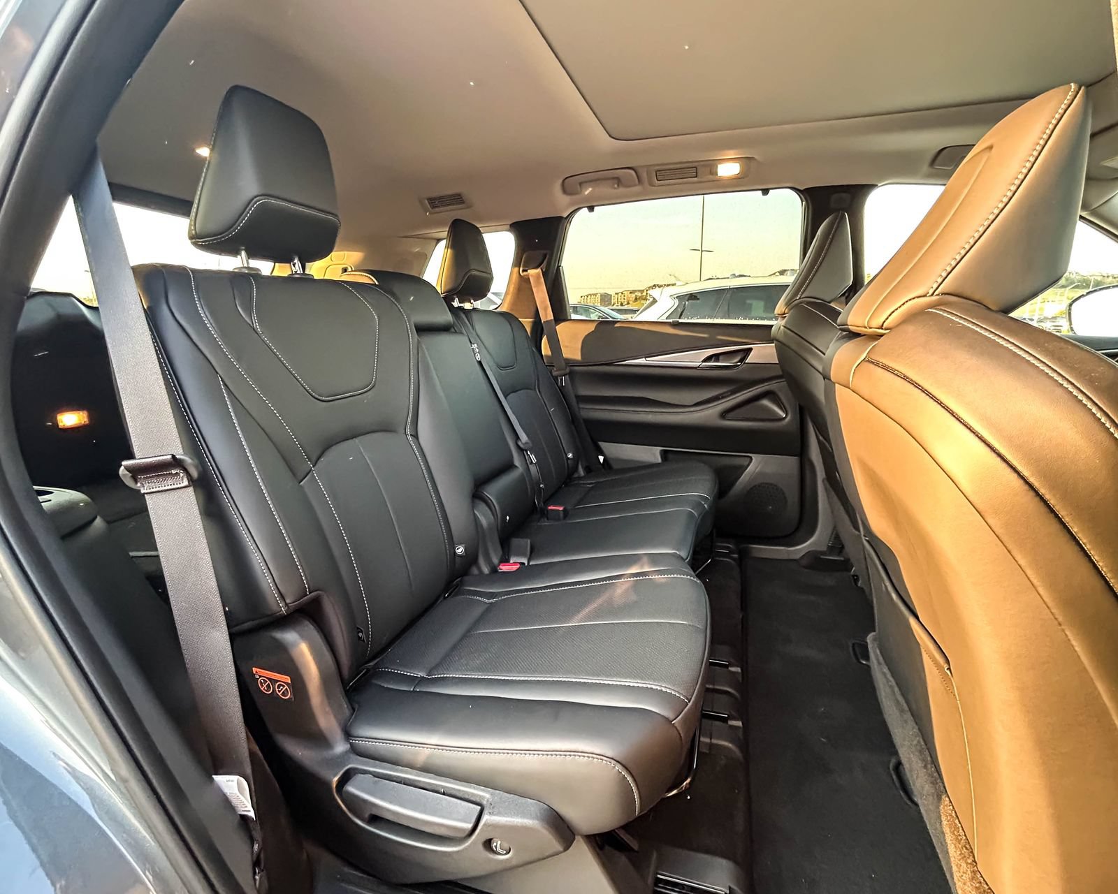 Certified 2024 INFINITI QX60 Luxe FWD image 18