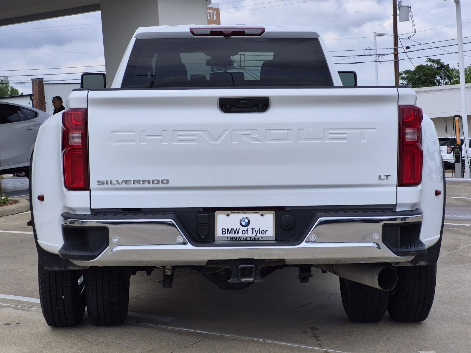Used 2025 Chevrolet Silverado 3500 LT w/ Safety Package AWD/4WD image 5