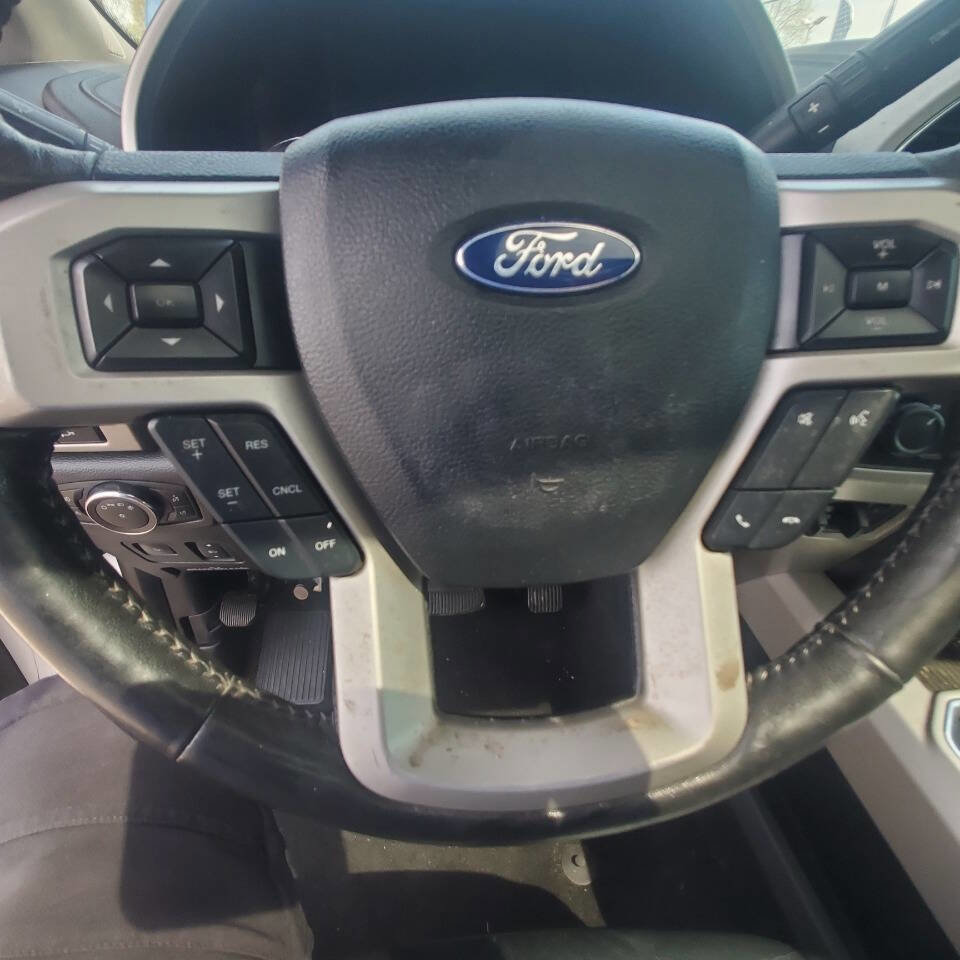 Used 2019 Ford F350 Lariat w/ Lariat Ultimate Package image 17