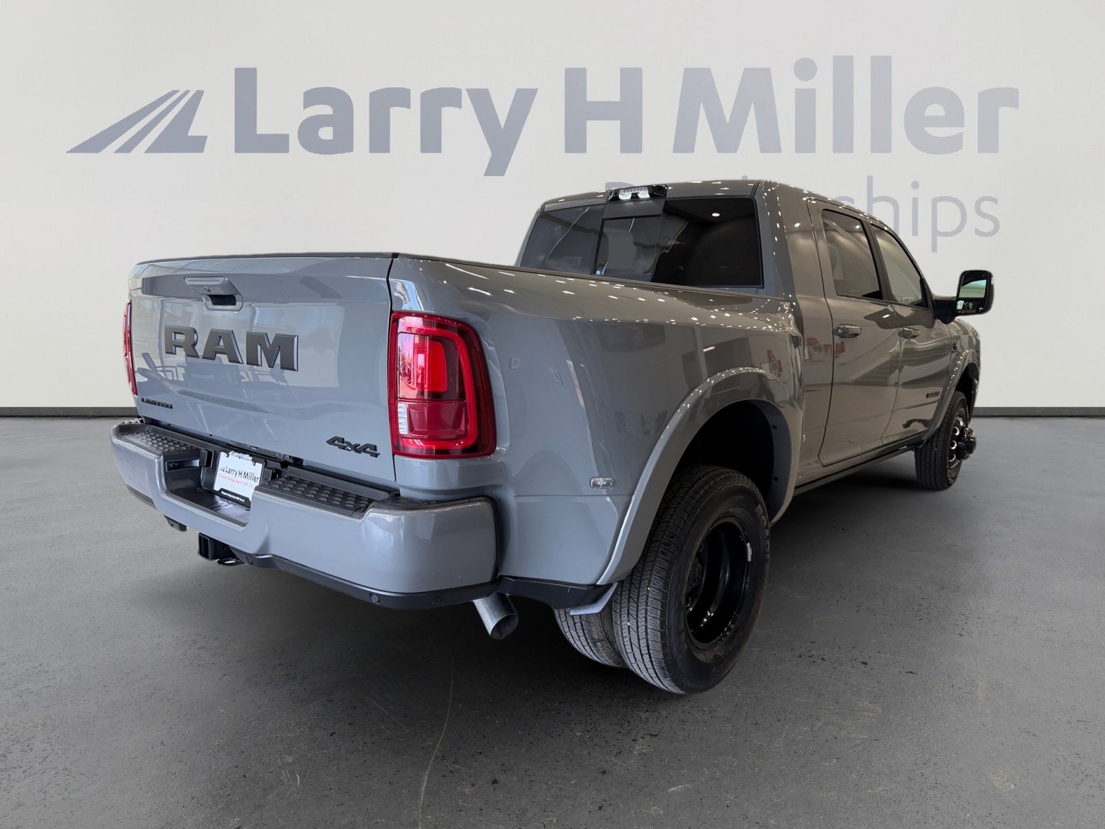 New 2026 RAM 3500 Limited AWD/4WD image 5