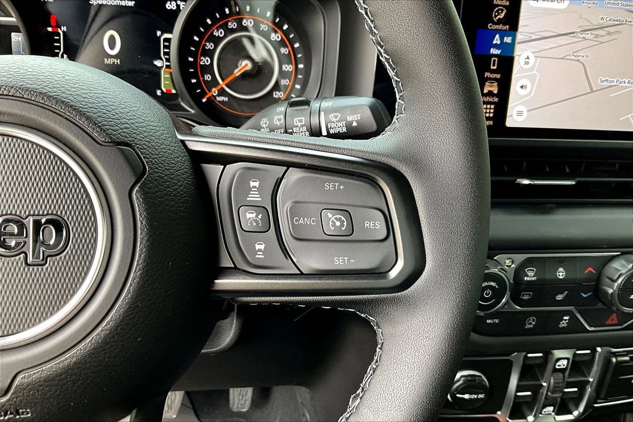 New 2026 Jeep Wrangler Unlimited Rubicon AWD/4WD image 29