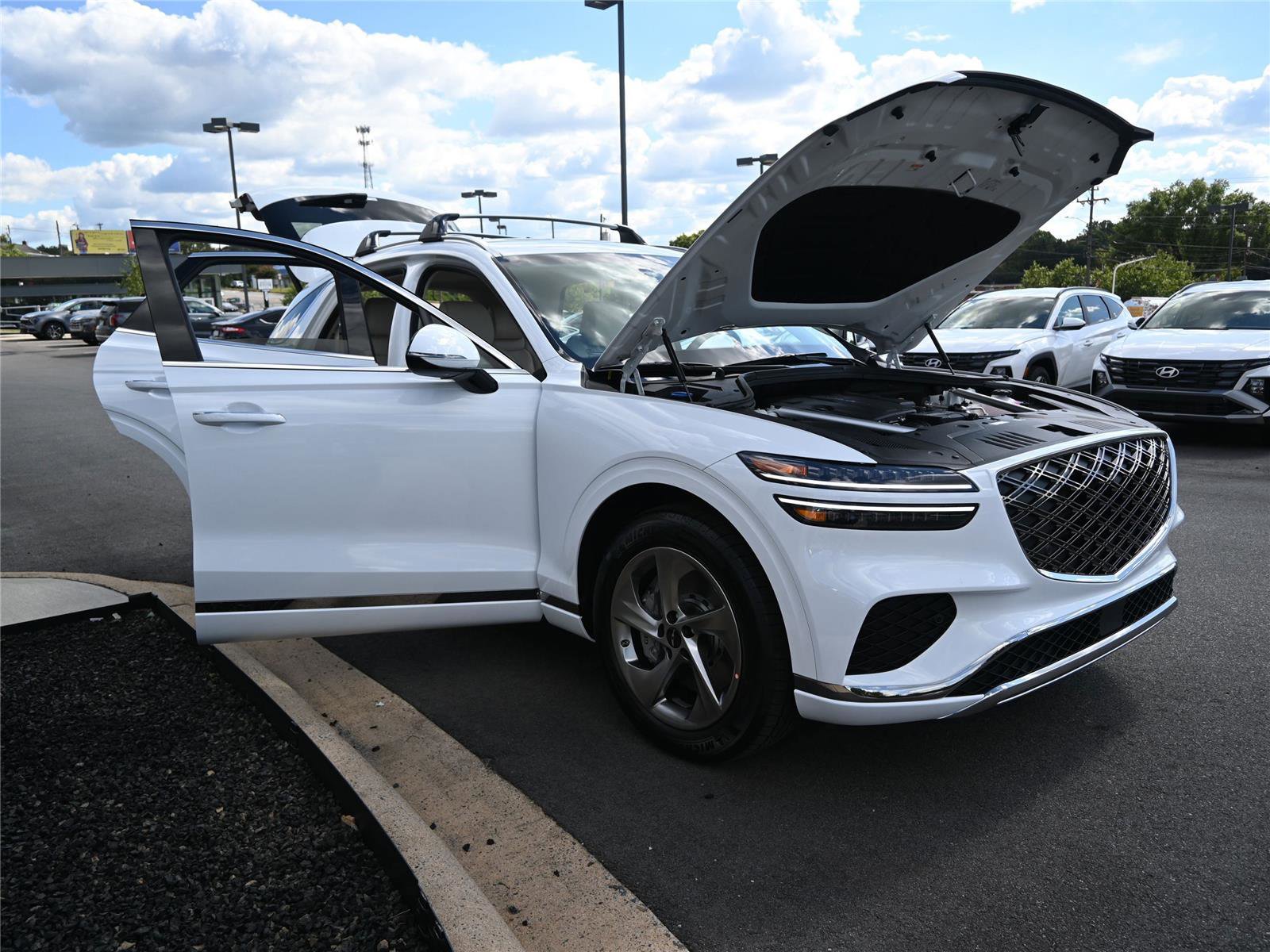 New 2026 Genesis GV70 2.5T Select image 12