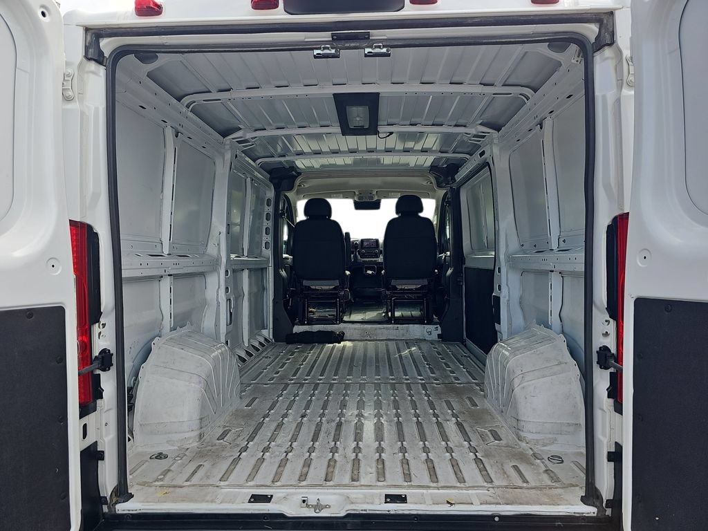 Used 2025 RAM ProMaster 2500 w/ Convenience Group FWD image 28