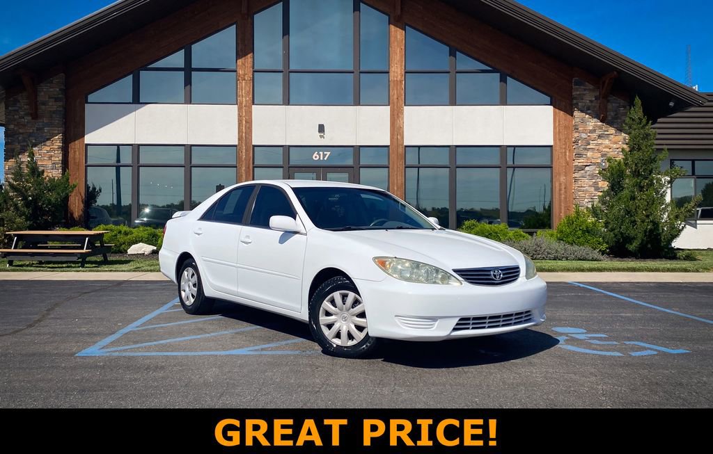 Used 2006 Toyota Camry FWD image 1