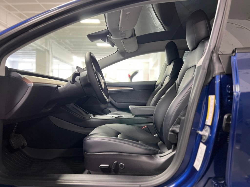 Used 2022 Tesla Model 3 image 10