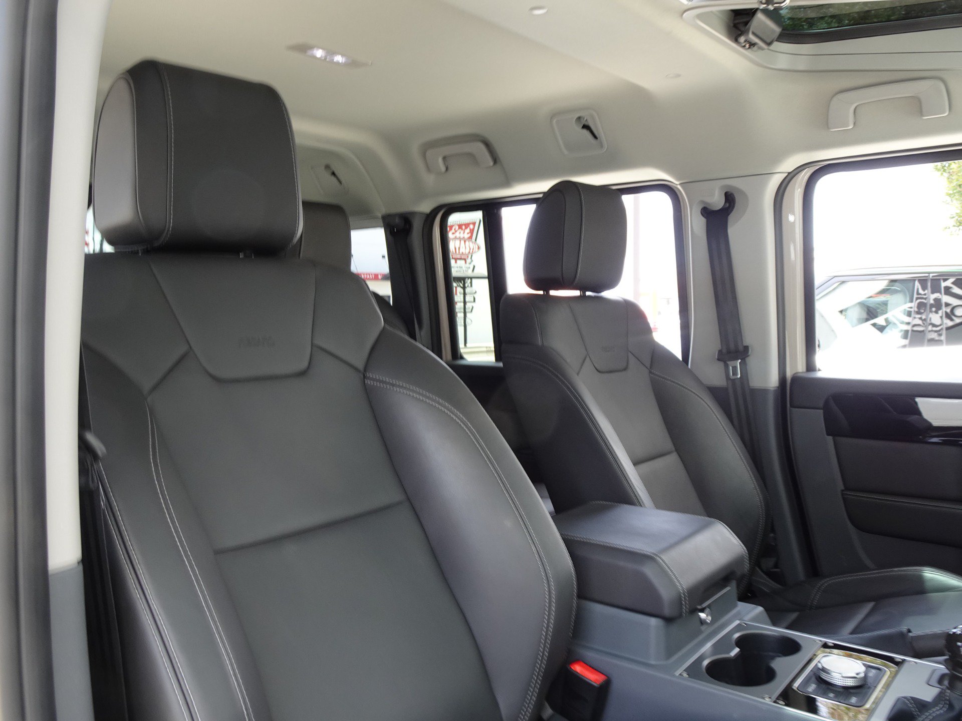 Used 2024 INEOS Grenadier Station Wagon AWD/4WD image 22
