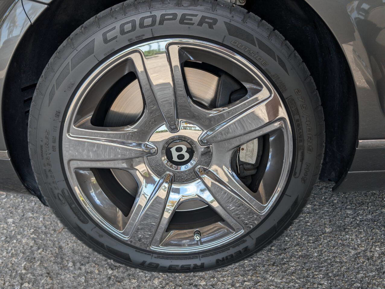 Used 2008 Bentley Flying Spur Flying Spur image 34