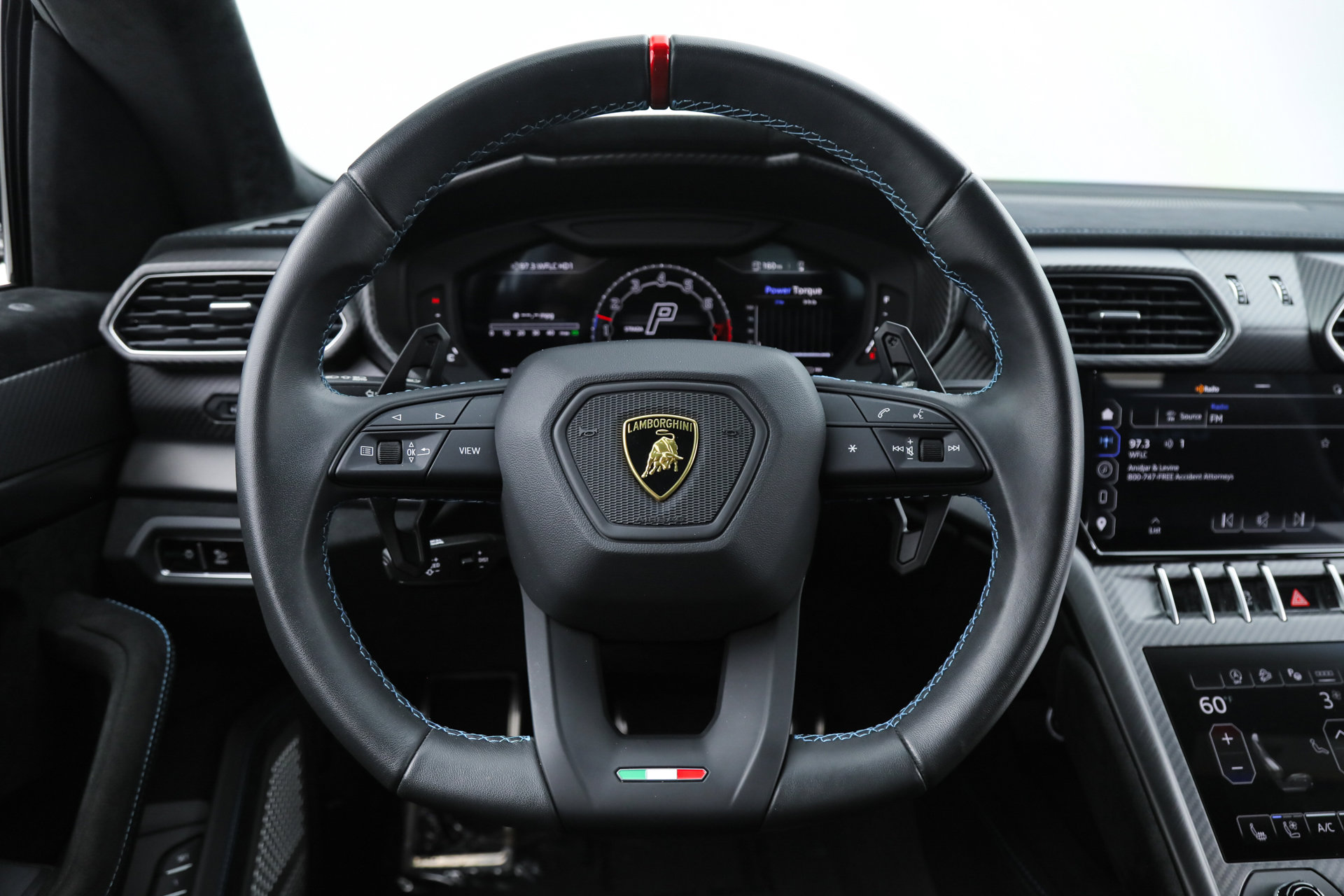 Used 2023 Lamborghini Urus Performante image 34
