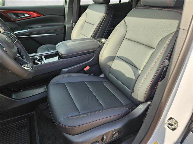 New 2026 Chevrolet Traverse Z71 w/ Enhanced Driving Package AWD/4WD image 4