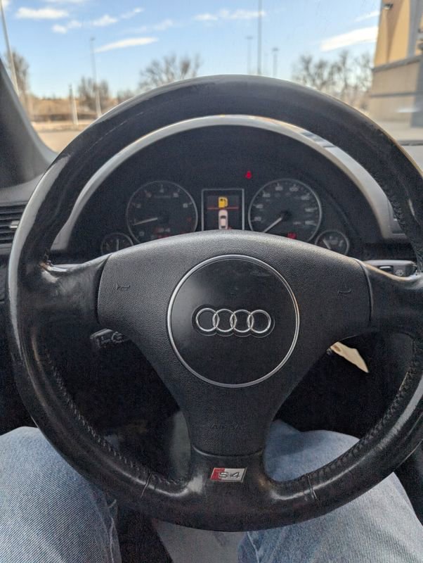 Used 2004 Audi S4 quattro image 15