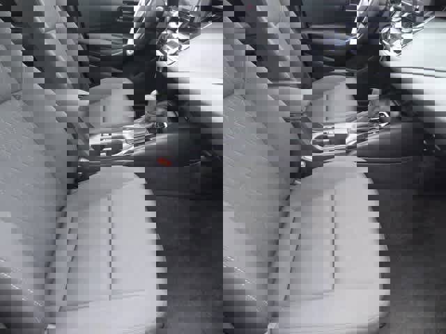 Used 2023 Toyota Corolla LE image 12