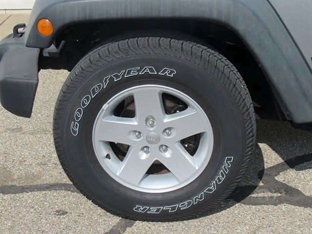 Used 2017 Jeep Wrangler Unlimited Sport w/ Quick Order Package 24S image 11