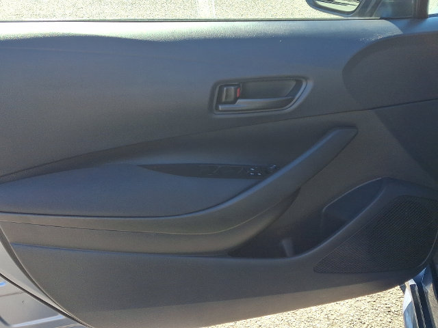 Used 2026 Toyota Corolla LE FWD image 12