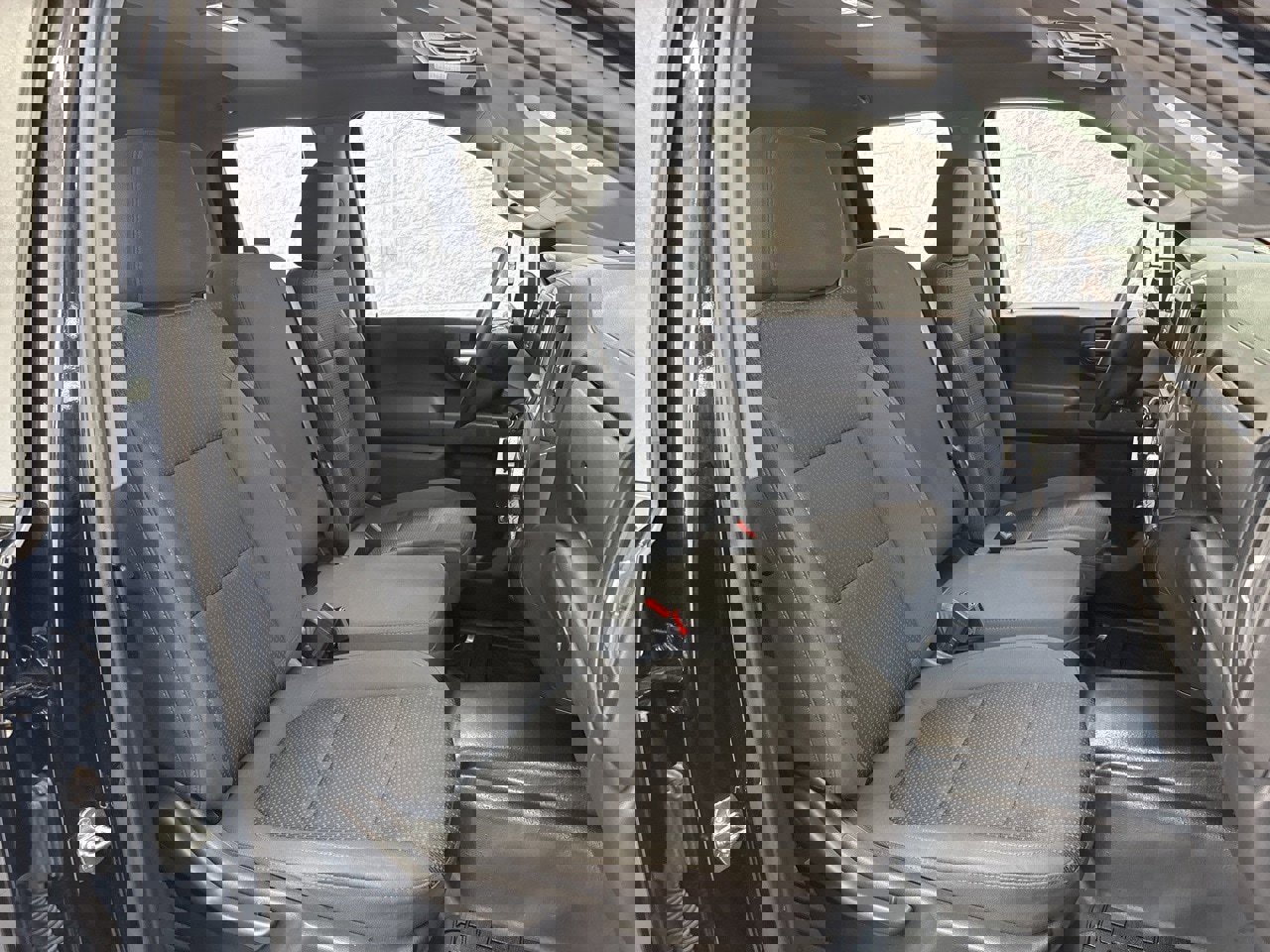 Used 2022 GMC Sierra 2500 Pro w/ Convenience Package image 44