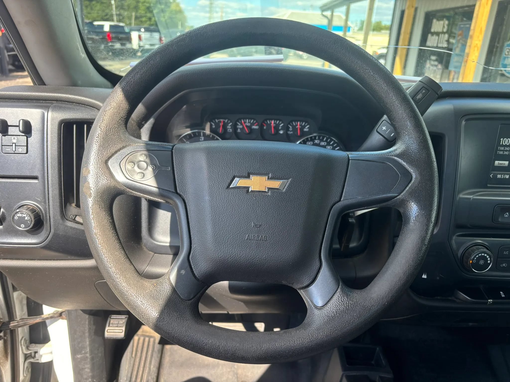 Used 2018 Chevrolet Silverado 1500 W/T w/ WT Convenience Package AWD/4WD image 19