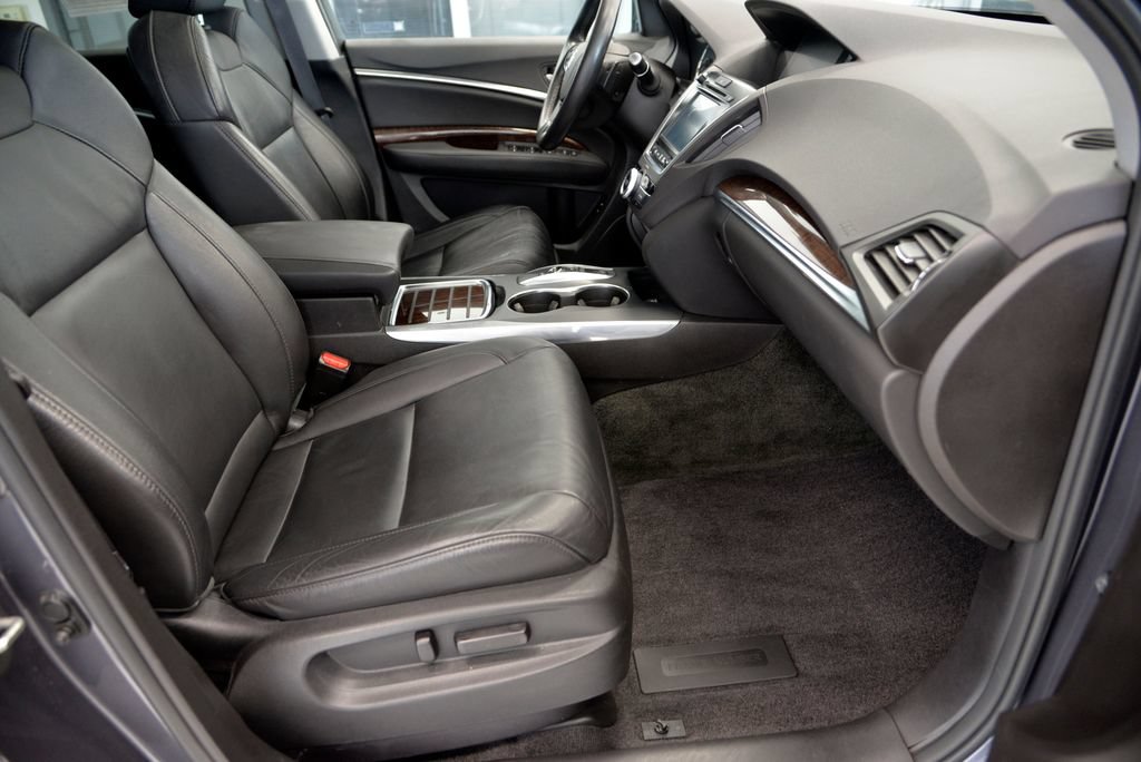Used 2018 Acura MDX SH-AWD image 32