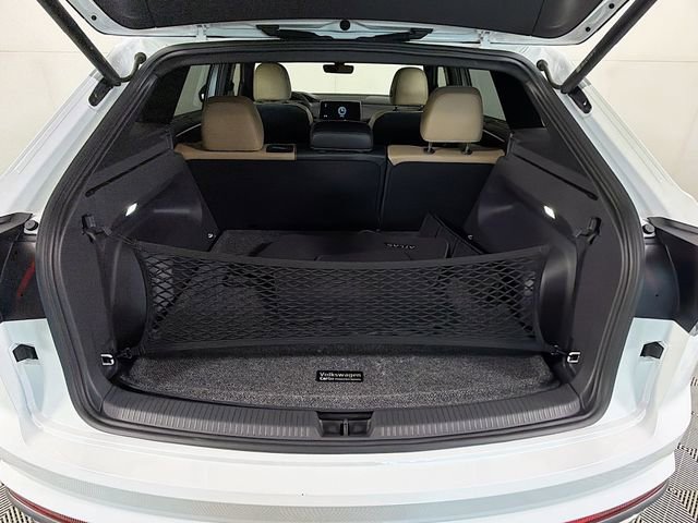 Used 2024 Volkswagen Atlas Cross Sport SE image 26