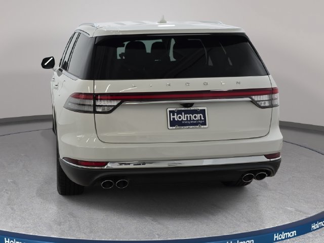 Certified 2023 Lincoln Aviator AWD image 6