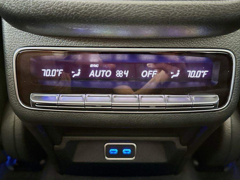 Used 2026 Mercedes-Benz GLS 450 4MATIC image 27