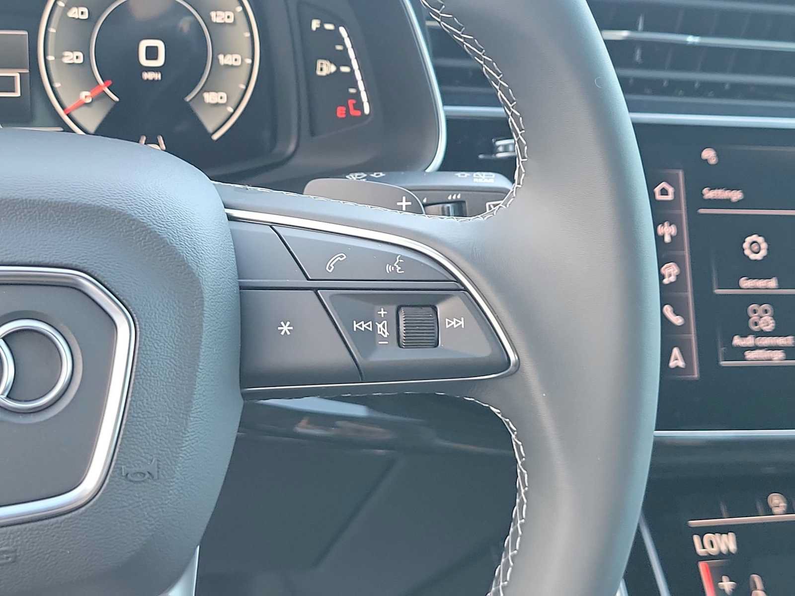 New 2026 Audi Q7 2.0T Premium Plus AWD/4WD image 23