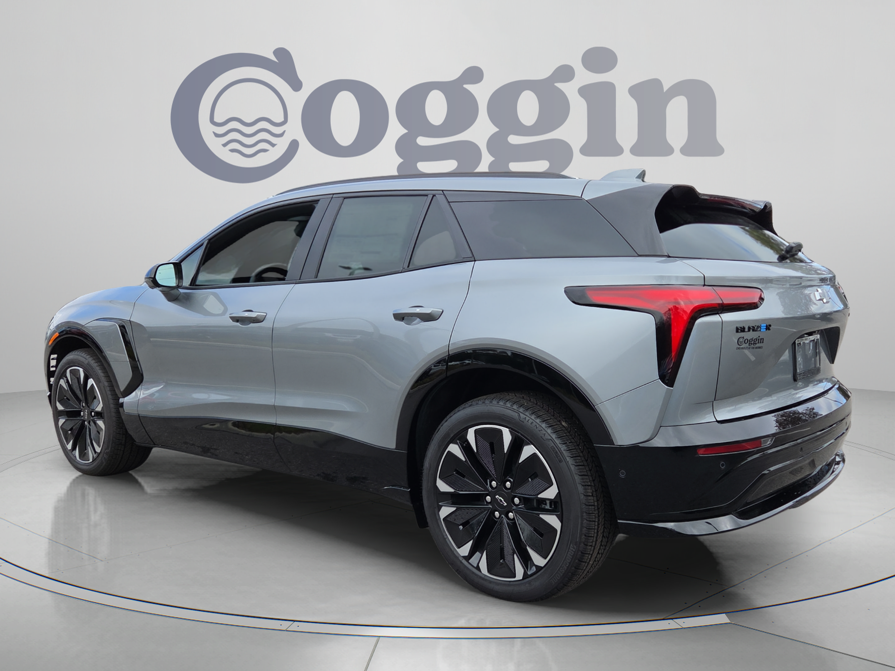 New 2026 Chevrolet Blazer EV RS w/ Super Cruise Package AWD/4WD image 3