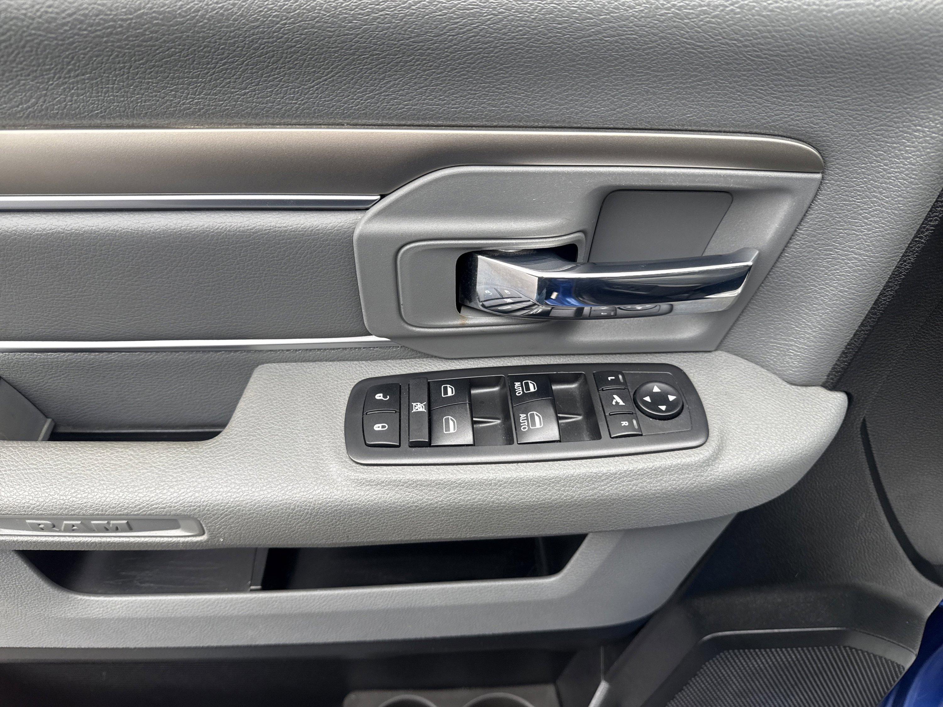 Used 2018 RAM 1500 Big Horn image 17