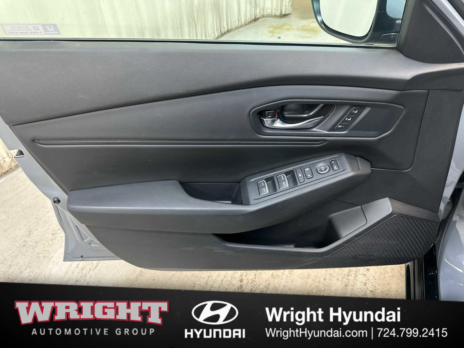 Used 2023 Honda Accord EX-L image 9