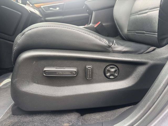Used 2019 Honda CR-V EX-L image 16