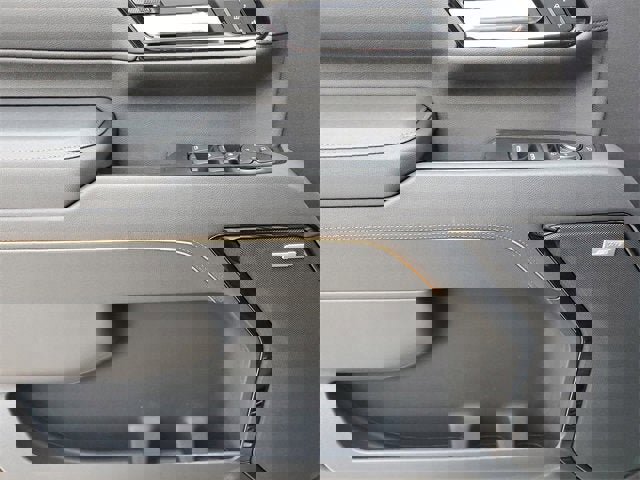 New 2026 GMC Sierra 3500 AT4 w/ AT4 Premium Plus Package image 18