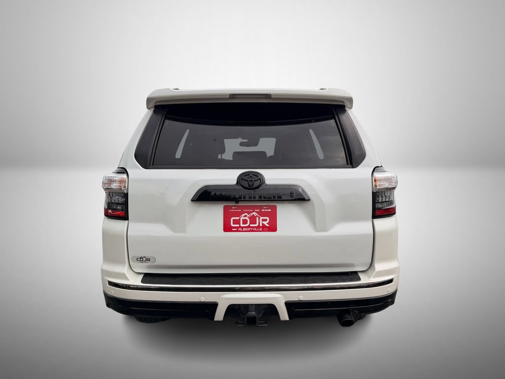Used 2021 Toyota 4Runner Nightshade AWD/4WD image 9
