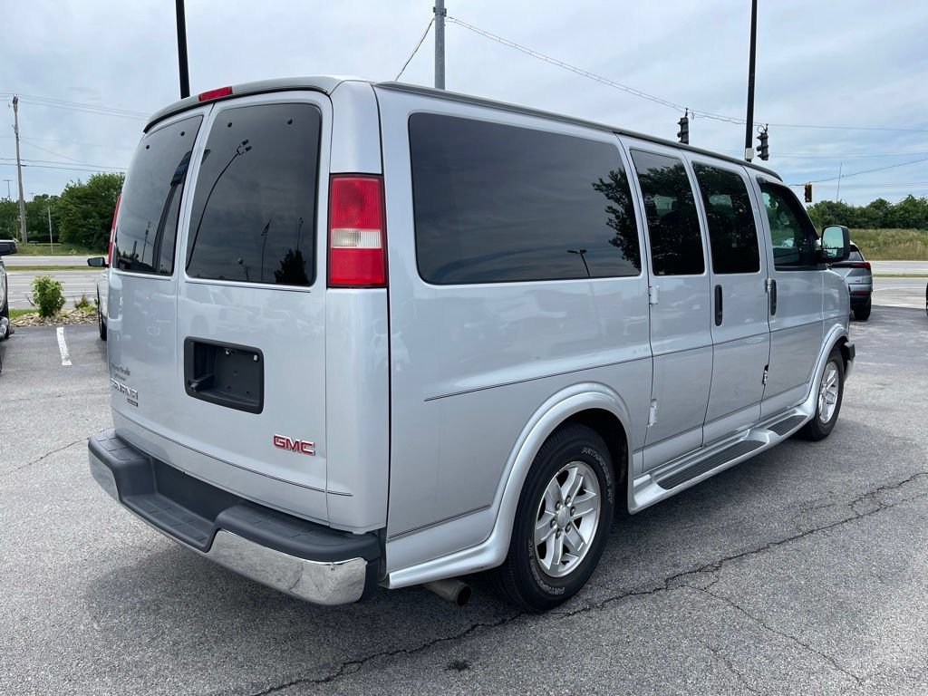 Used 2014 GMC Savana 1500 RWD image 3