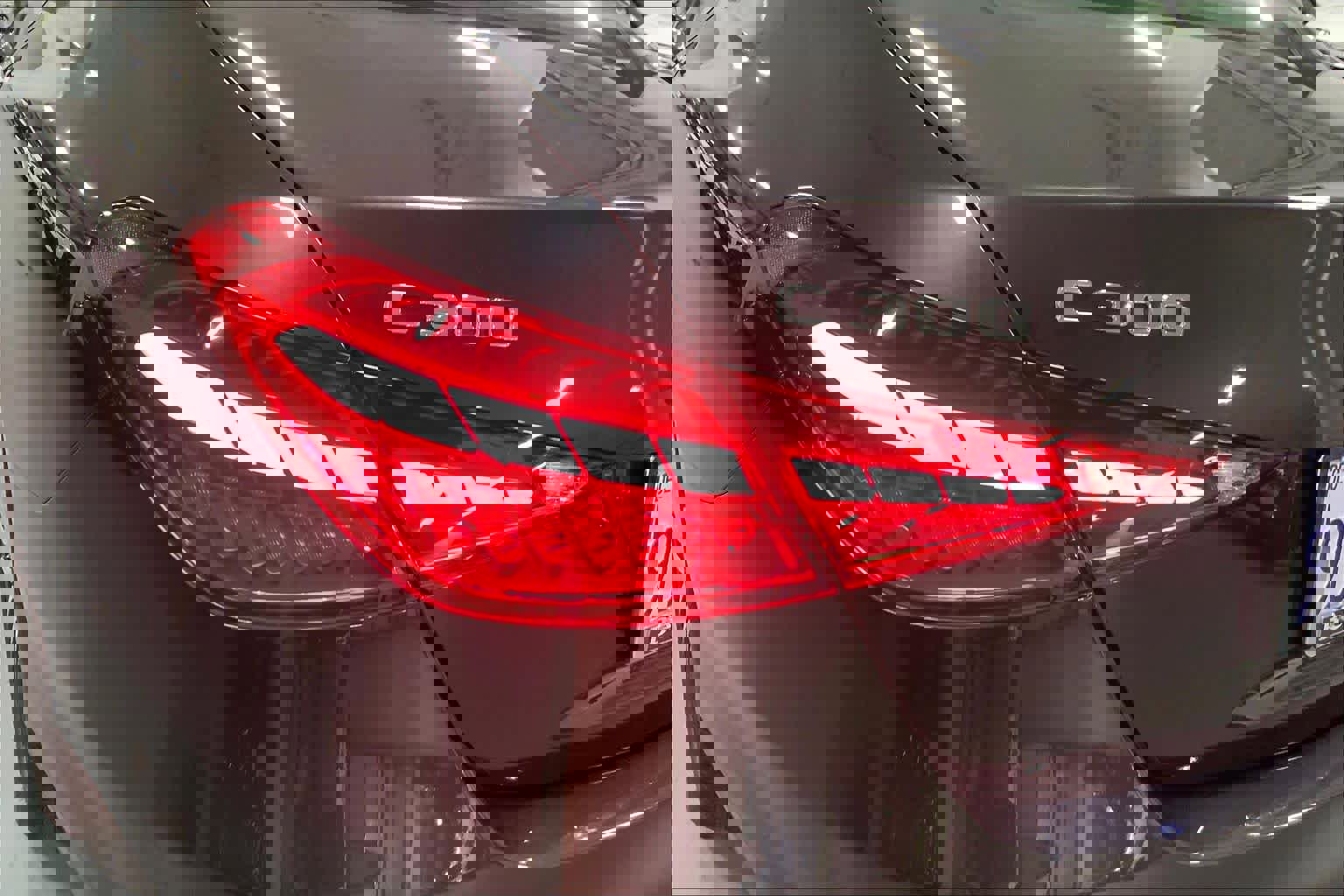 Used 2023 Mercedes-Benz C 300 Sedan image 27