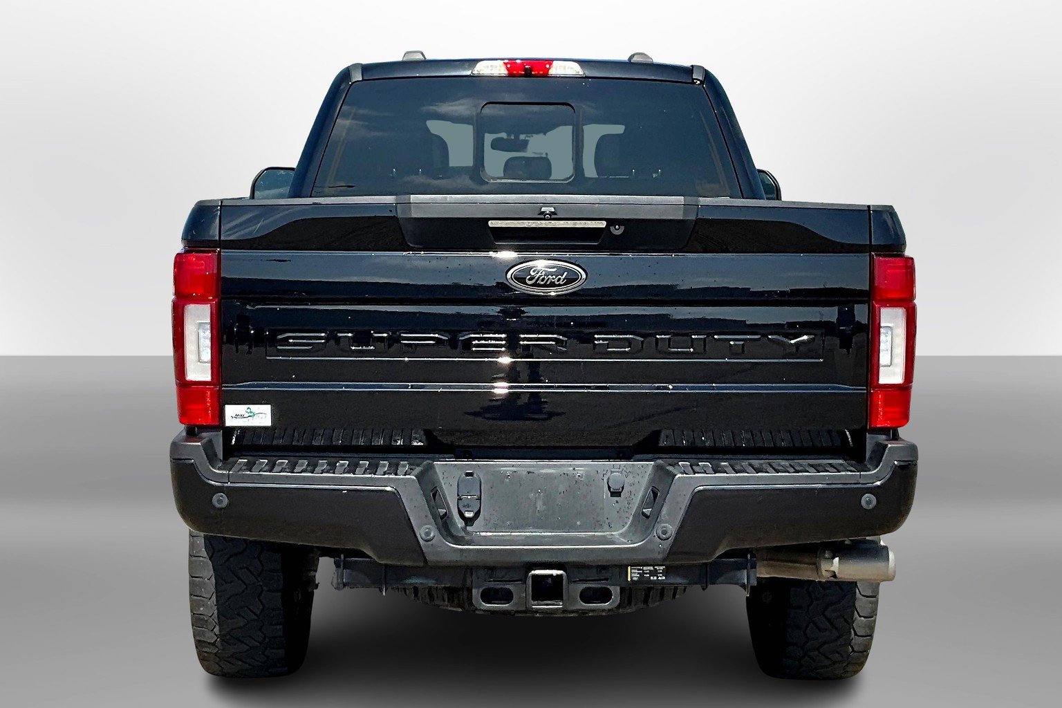 Used 2022 Ford F250 Lariat w/ Tremor Off-Road Package image 4